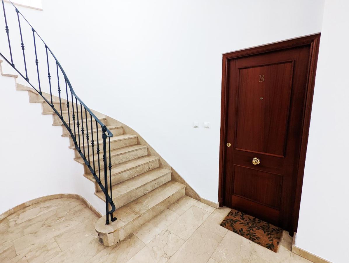 Apartamento La Merced Malaga Exterior photo